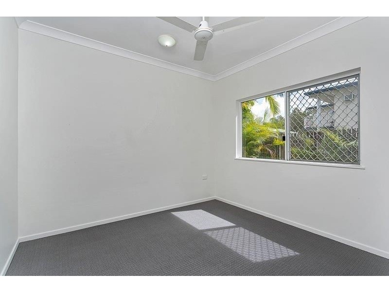 2/12 Ingham Court, Mooroobool QLD 4870