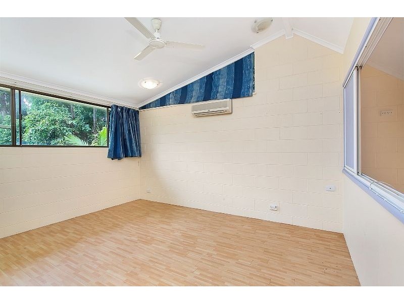 1/22 Sperring Street, Manunda QLD 4870