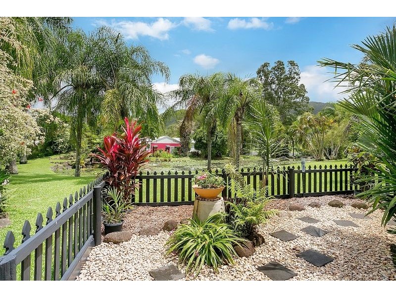23/31 Lake Placid Road, Caravonica QLD 4878