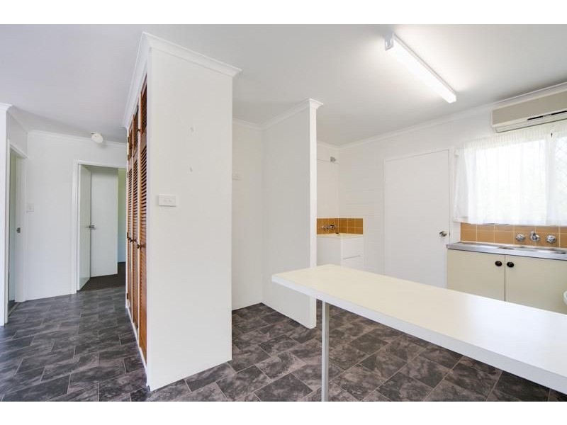 4/40 Armbrust Street, Manoora QLD 4870