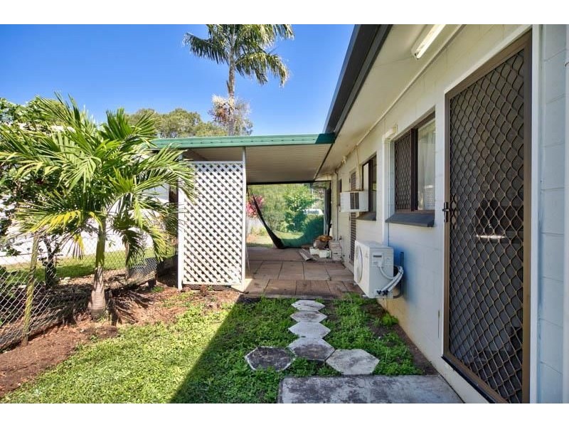 4/40 Armbrust Street, Manoora QLD 4870