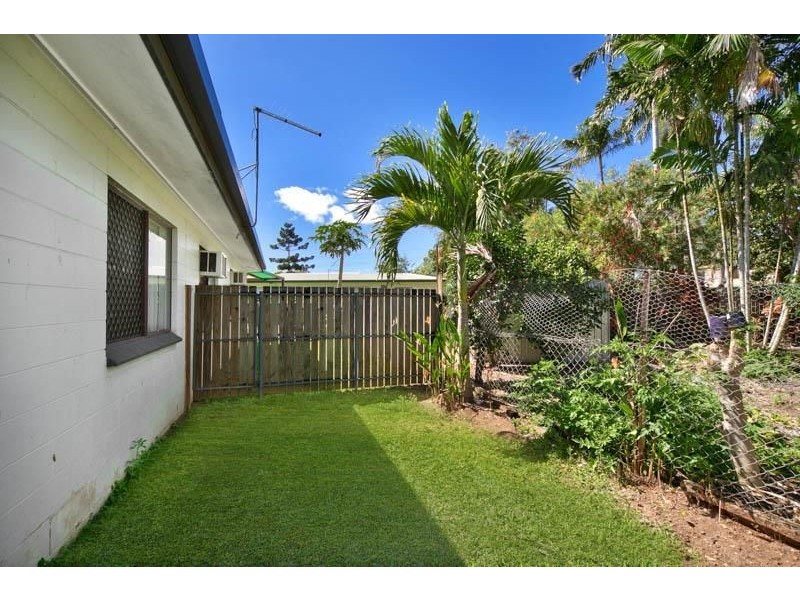 4/40 Armbrust Street, Manoora QLD 4870
