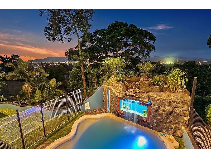 3 Coreega Close, Mooroobool QLD 4870