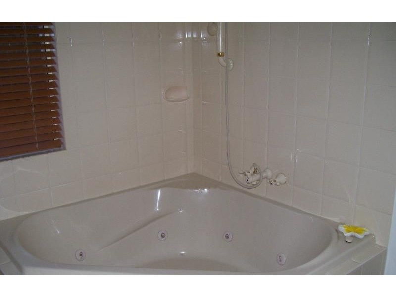 2 Cardamine Street, Kewarra Beach QLD 4879