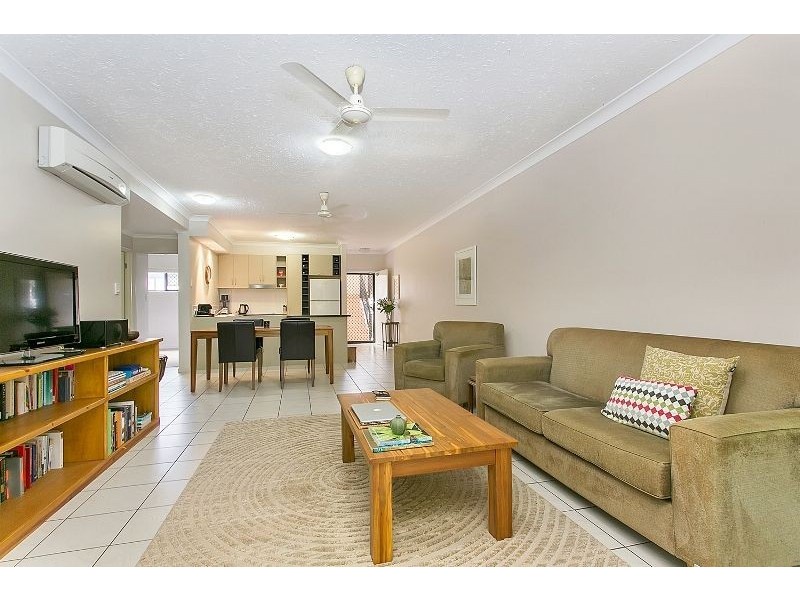 15/58-70 Intake Road, Redlynch QLD 4870