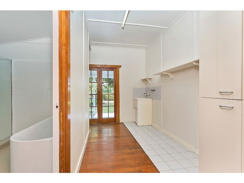 18 Dalton Street, Bungalow QLD 4870