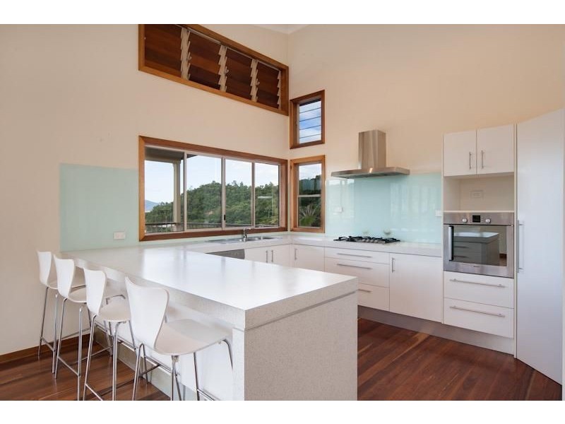 9 Trundle Terrace, Whitfield QLD 4870