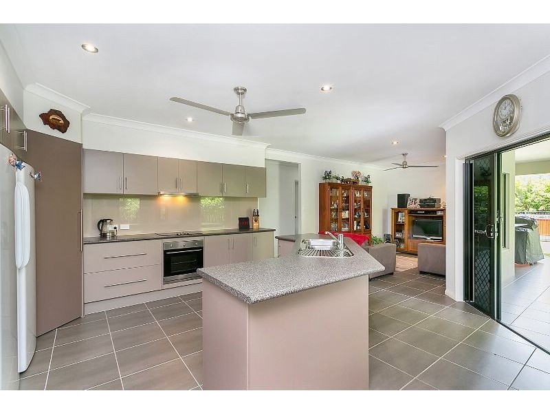 5 Malekula Close, Bentley Park QLD 4869