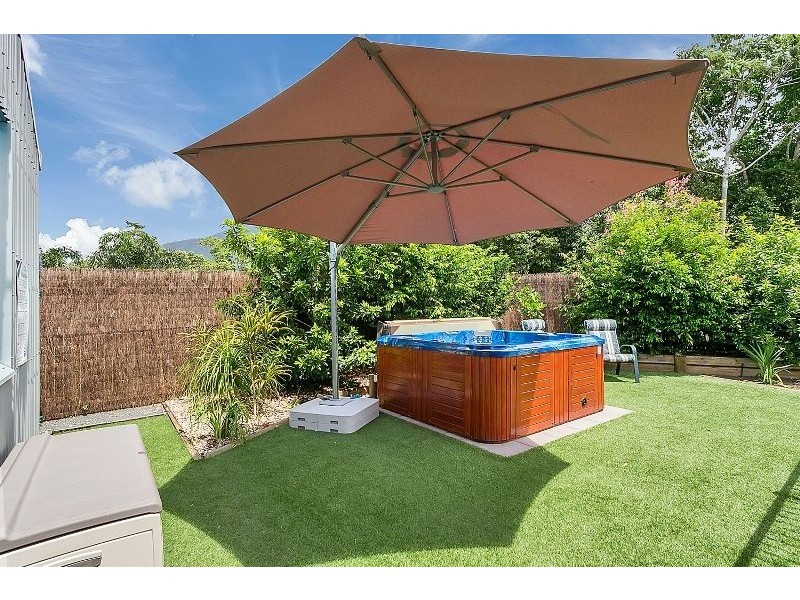 5 Malekula Close, Bentley Park QLD 4869