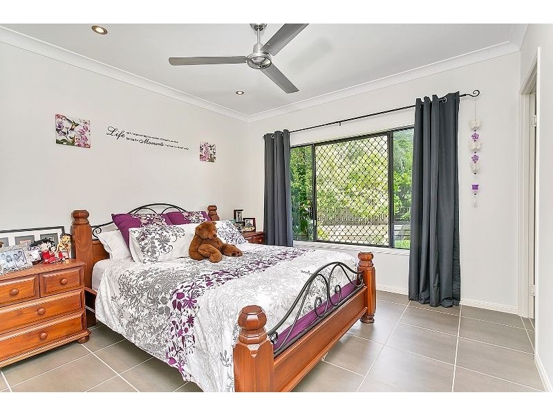 5 Malekula Close, Bentley Park QLD 4869