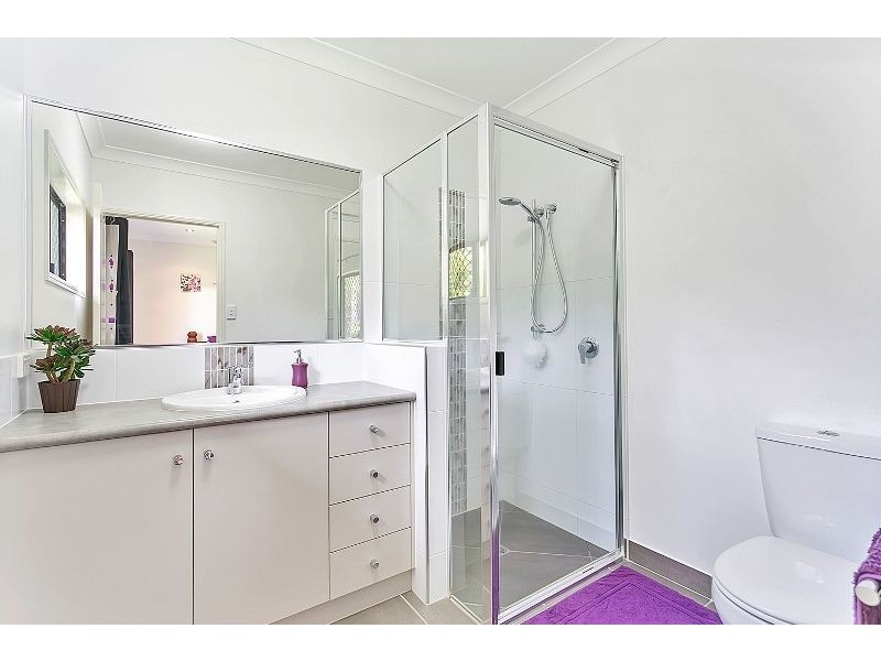 5 Malekula Close, Bentley Park QLD 4869