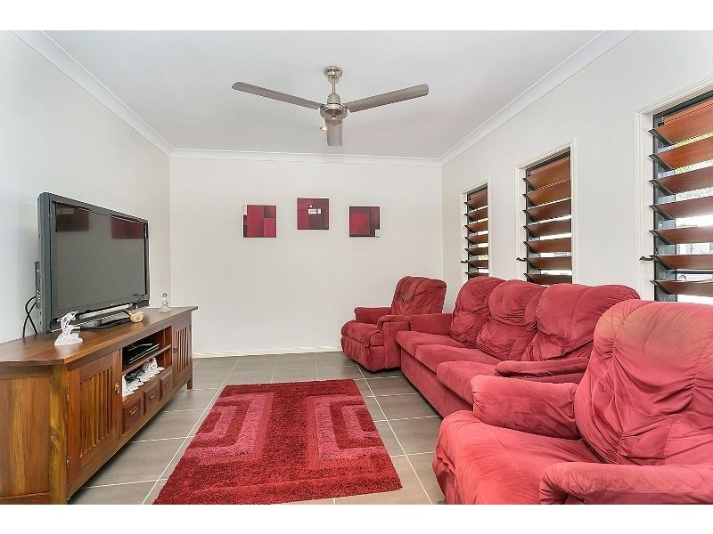 5 Malekula Close, Bentley Park QLD 4869
