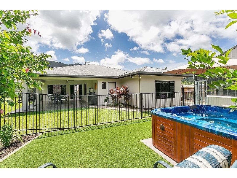 5 Malekula Close, Bentley Park QLD 4869