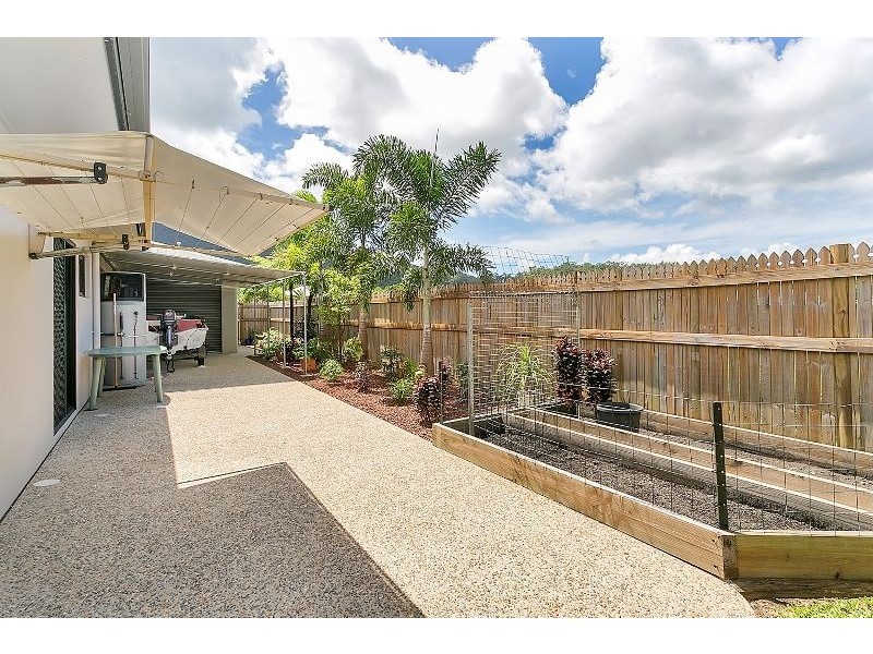5 Malekula Close, Bentley Park QLD 4869