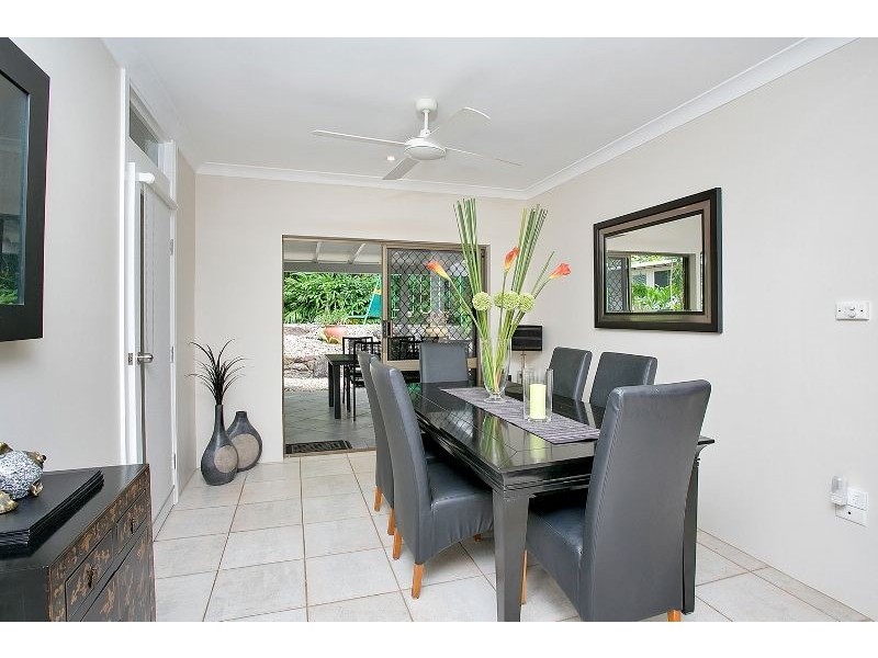 10 Marcus Close, Mooroobool QLD 4870