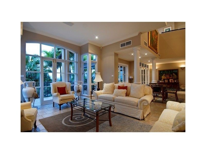 8 Knott Court, Whitfield QLD 4870