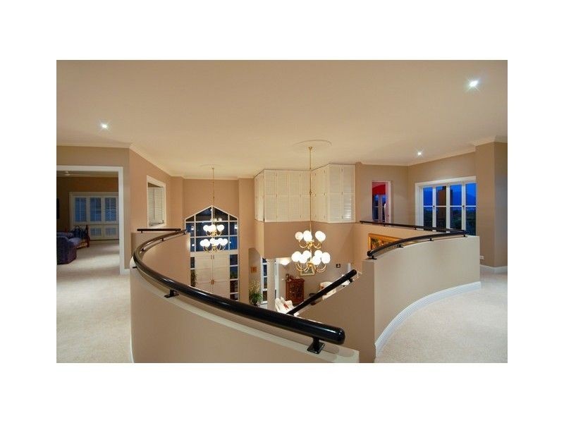 8 Knott Court, Whitfield QLD 4870