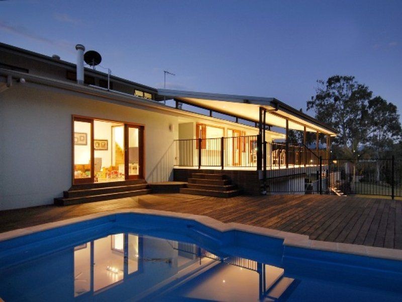 45 Koppen Terrace, Mooroobool QLD 4870