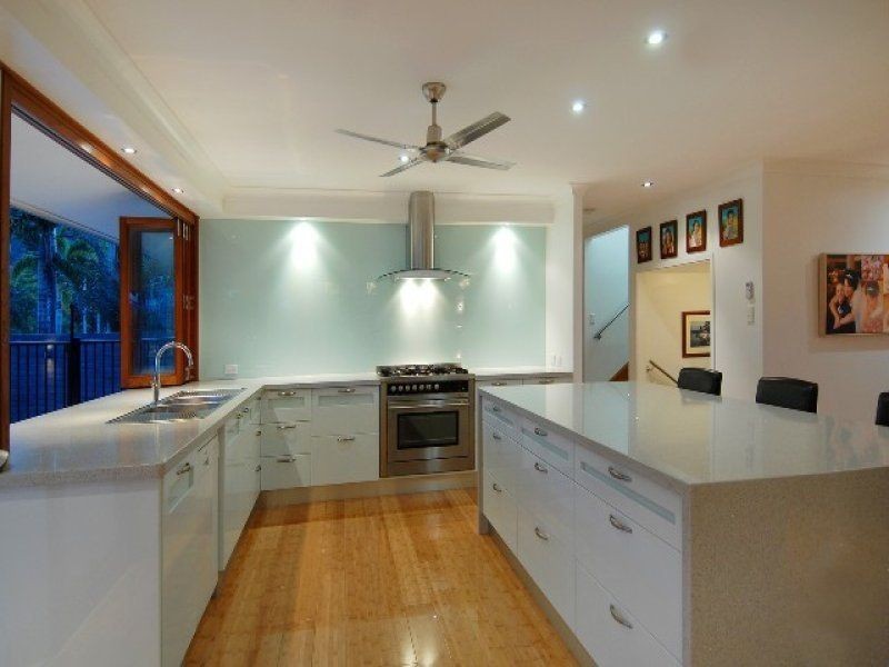 45 Koppen Terrace, Mooroobool QLD 4870