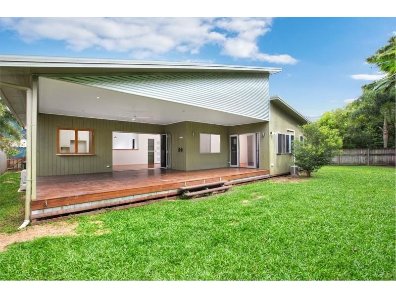 23 Vetiver Street, Trinity Park QLD 4879
