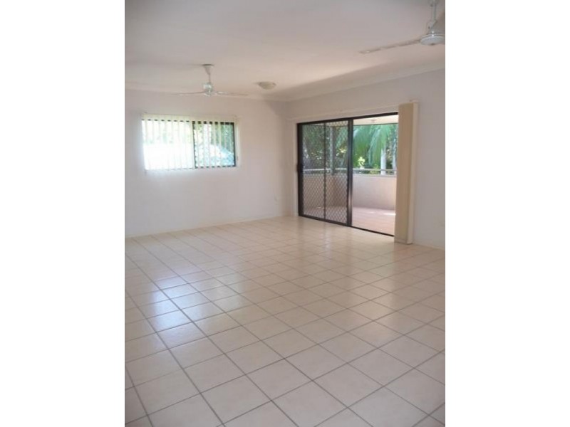 10/163 Martyn Street, Manunda QLD 4870