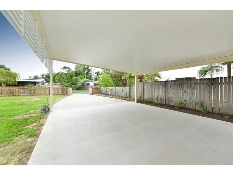 10 Napier Street, Trinity Park QLD 4879