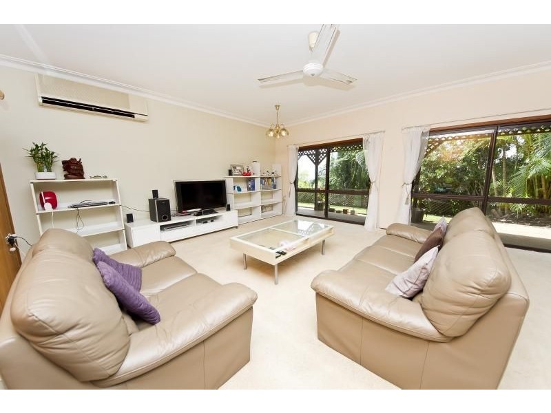 235 Toogood Road, Bayview Heights QLD 4868