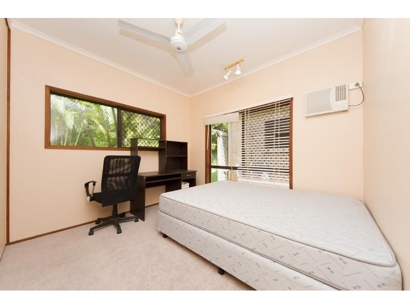 235 Toogood Road, Bayview Heights QLD 4868