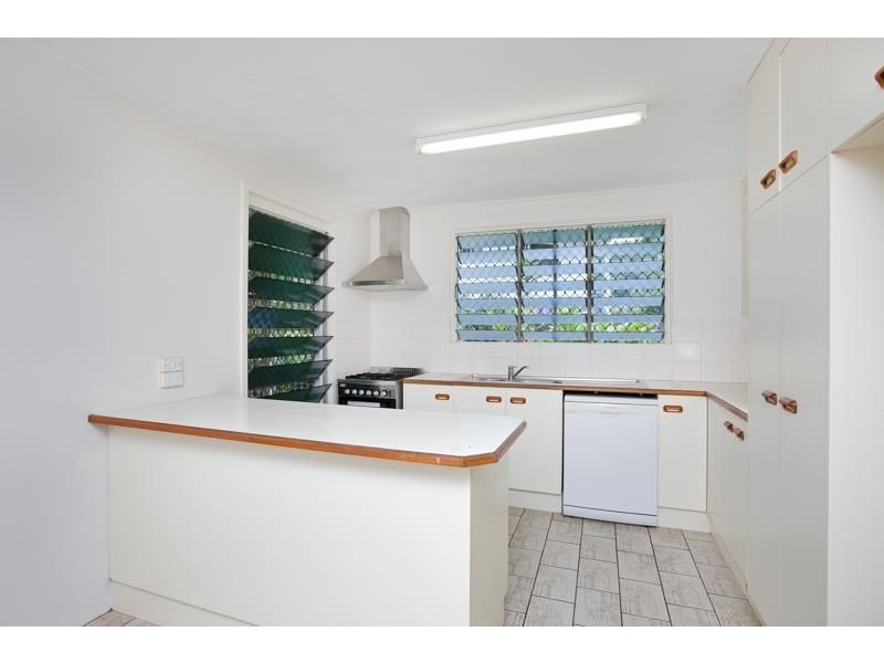 243 McManus Street, Whitfield QLD 4870