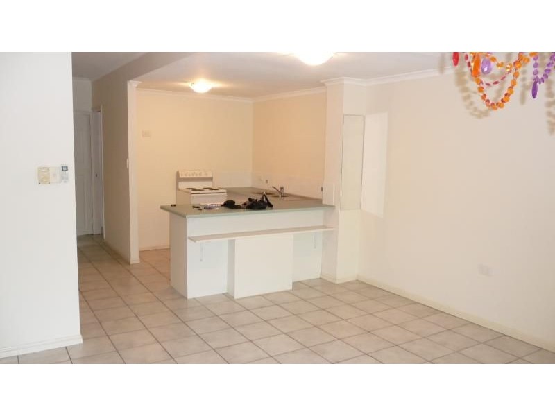 12/36 Springfield Crescent, Manoora QLD 4870