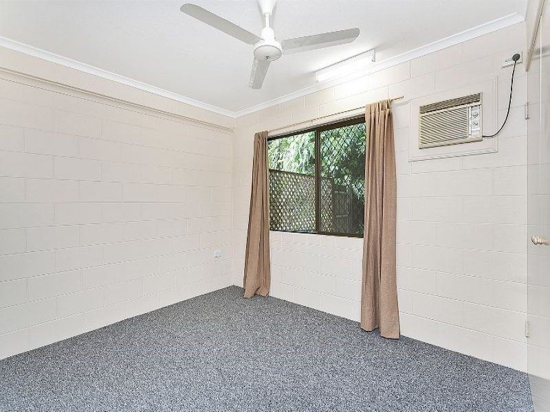 7/64 Pease Street, Manoora QLD 4870