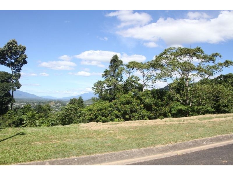 4 Coreega Close, Mooroobool QLD 4870