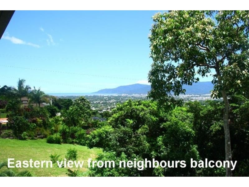 4 Coreega Close, Mooroobool QLD 4870