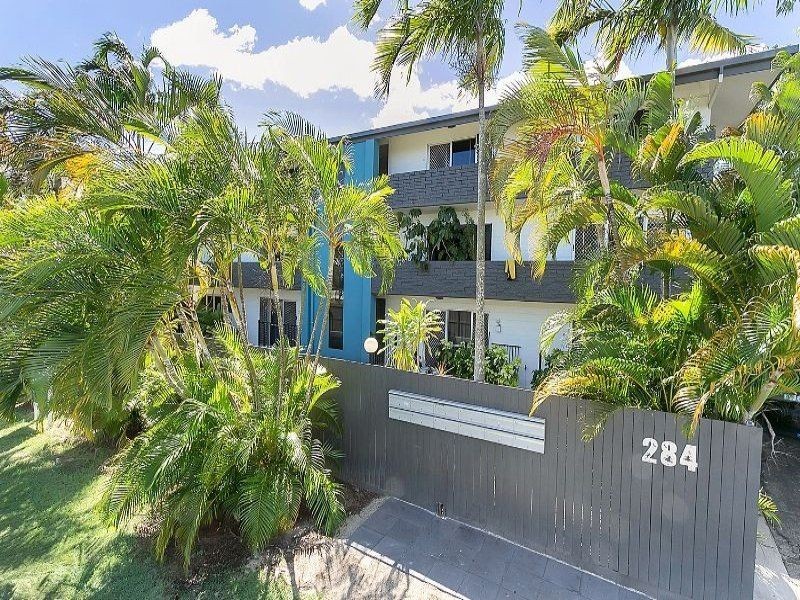 10/284 Lake Street, Cairns North QLD 4870