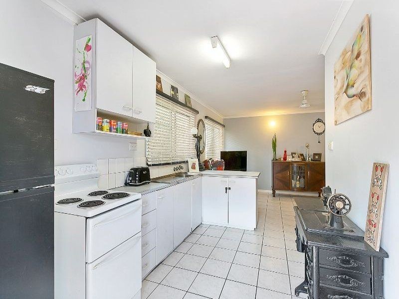 10/284 Lake Street, Cairns North QLD 4870