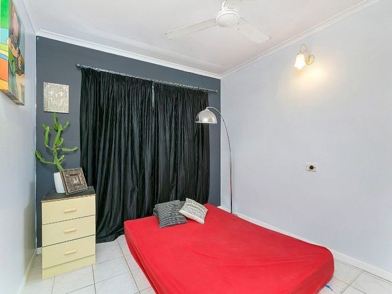 10/284 Lake Street, Cairns North QLD 4870