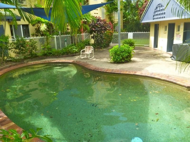 8/1 Ray Street, Yorkeys Knob QLD 4878