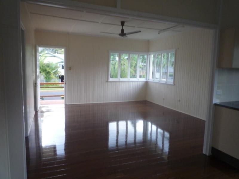 80 Hayward Street, Mooroobool QLD 4870