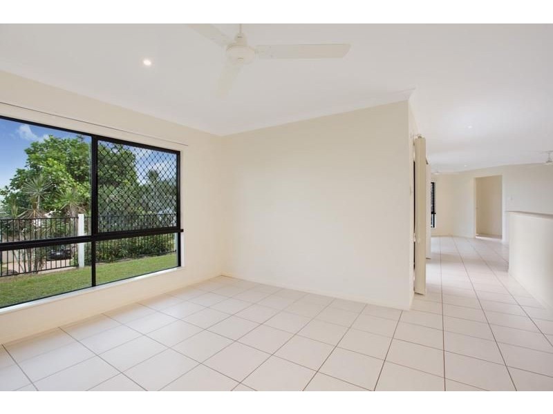 5 Sandover Close, Bentley Park QLD 4869