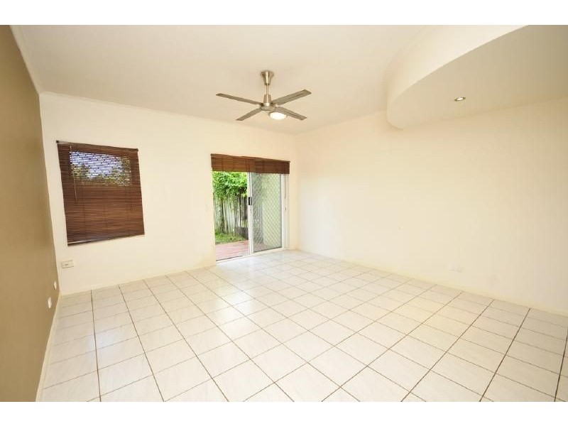 6/2-5 Marella Close, Manoora QLD 4870