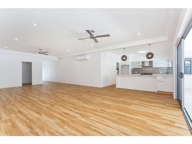 3 Iridescent Close, Trinity Park QLD 4879