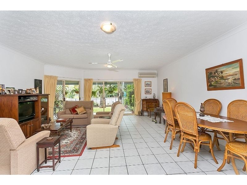 1/35 Greenslopes Street, Manunda QLD 4870