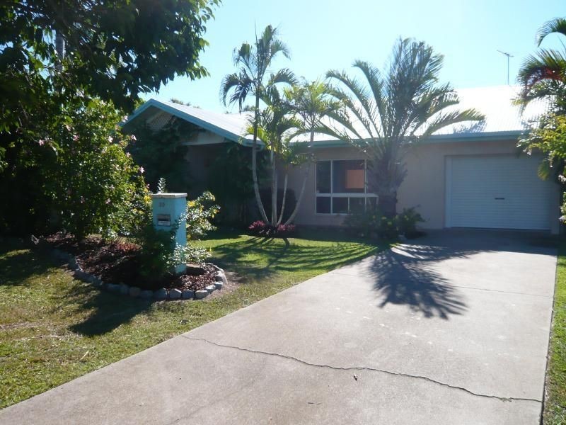 30 Albatross Street, Kewarra Beach QLD 4879