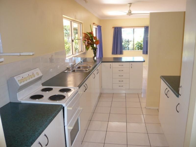30 Albatross Street, Kewarra Beach QLD 4879