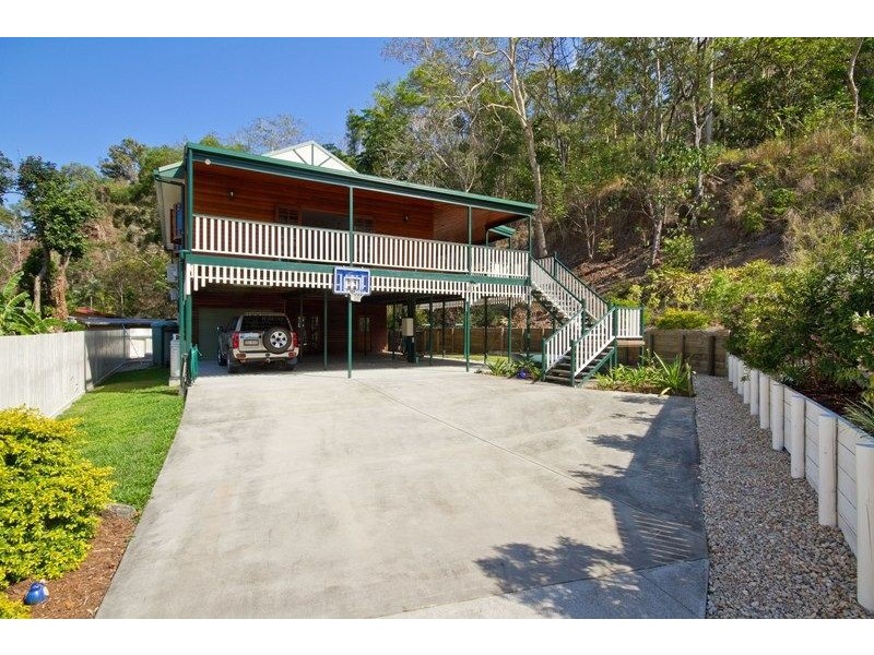 7 Hillside Close, Aeroglen QLD 4870