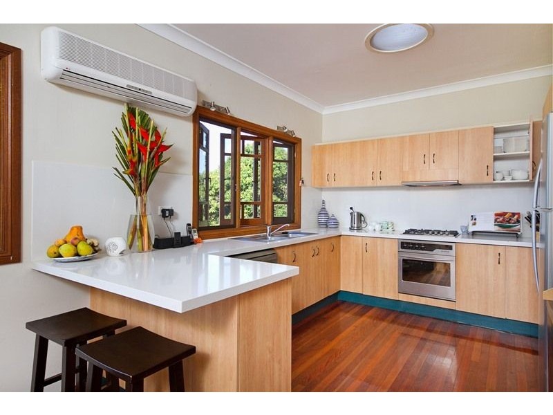 7 Hillside Close, Aeroglen QLD 4870