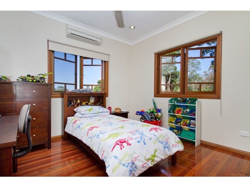 7 Hillside Close, Aeroglen QLD 4870