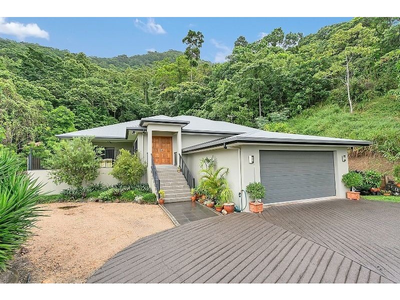 14 Cambanora Place, Mooroobool QLD 4870