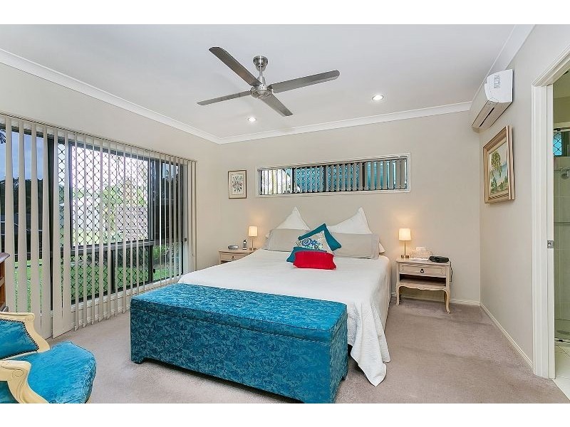 42 Iridescent Close, Trinity Park QLD 4879
