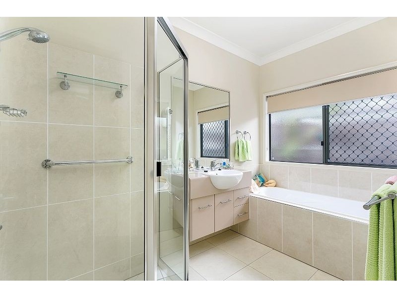 42 Iridescent Close, Trinity Park QLD 4879